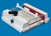 Gel caster for submarine electrophoresis – Polylab