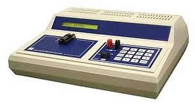 Linear IC Tester – Polylab