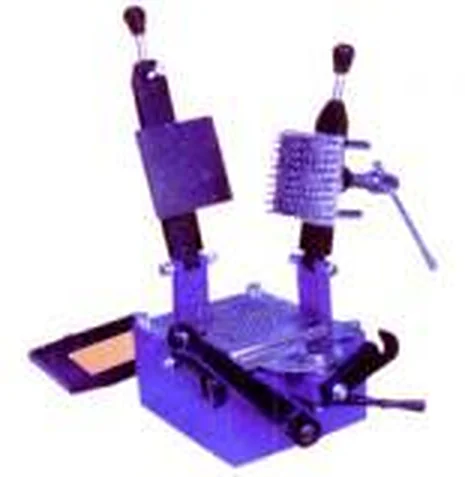 Manual Capsule Filling Machine – Polylab
