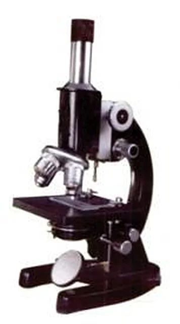 Medical Microscope – Polylab